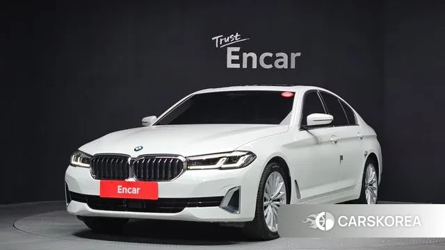 BMW 5 Series (G30) 2023 Белый из Кореи