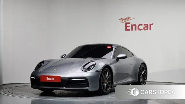Porsche 911(992) 2020 Серебристо-серый из Кореи