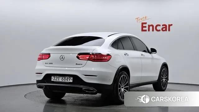 Mercedes-Benz GLC-Class X253 2019 Белый из Кореи