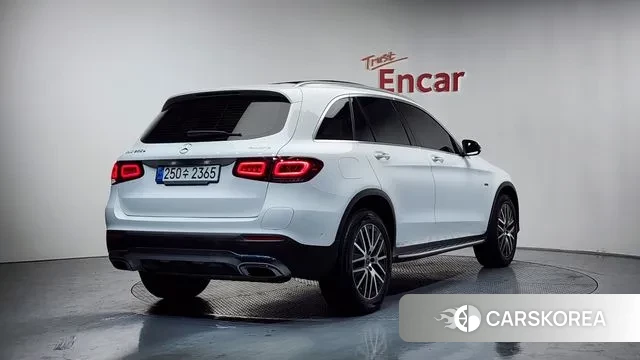 Mercedes-Benz GLC-Class X253 2021 Белый из Кореи