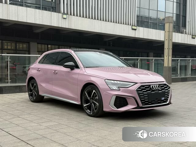 Audi A3 2022 Красный из Китая
