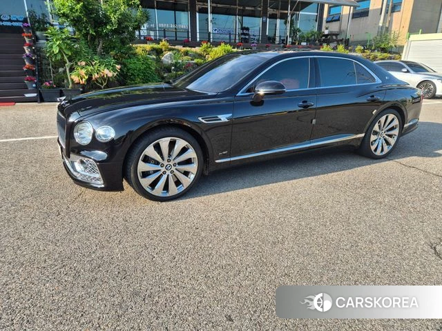 Bentley Flying Spur 3rd Generation 2020 Черный из Кореи