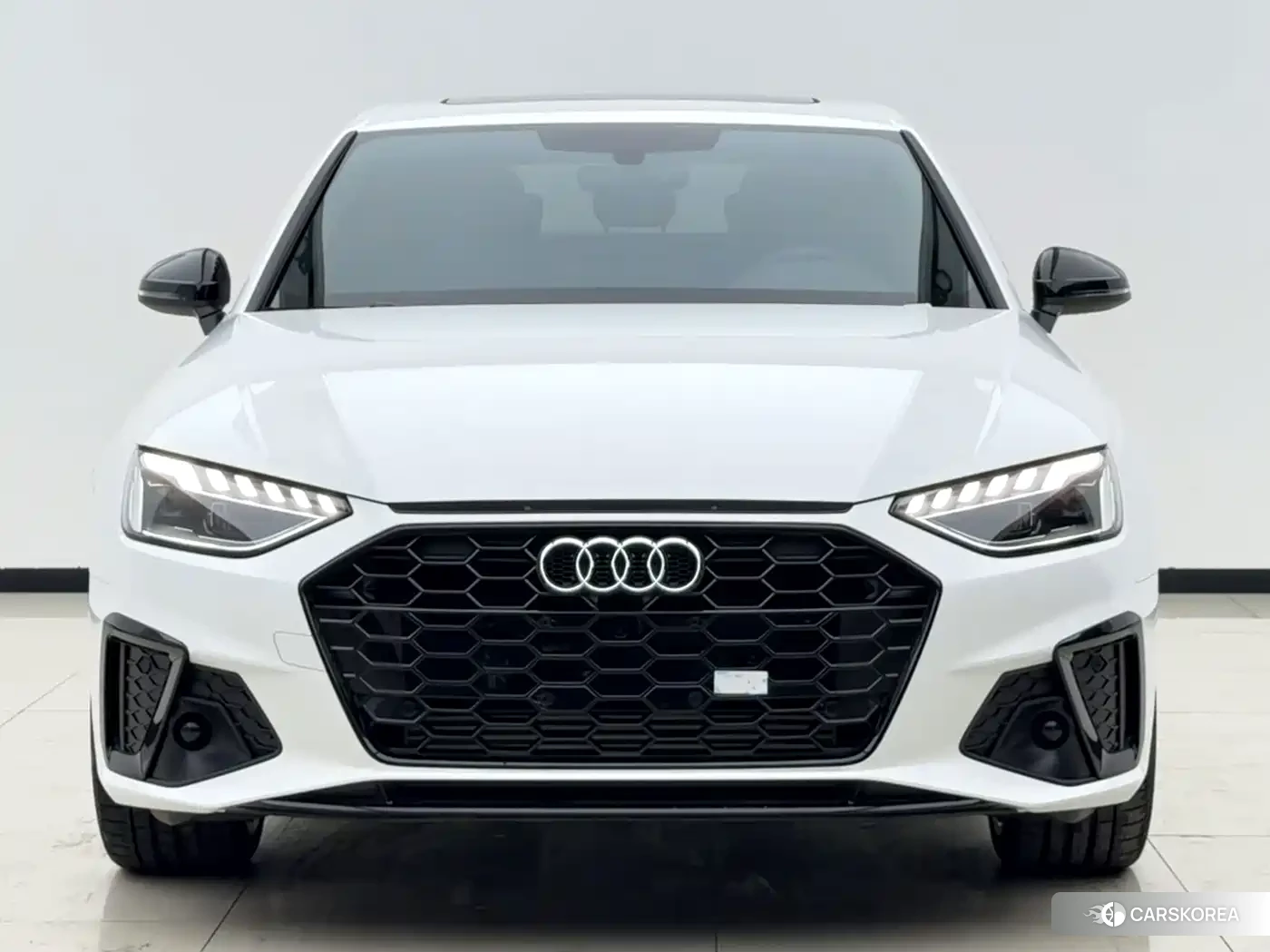 Audi A4L 2025 Белый из Китая
