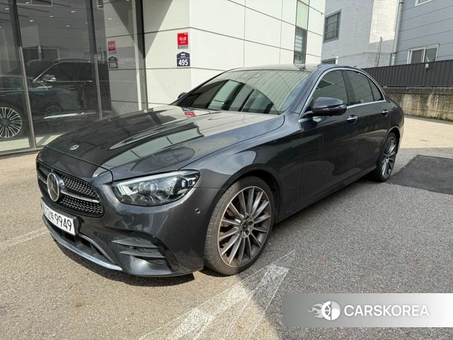 Mercedes-Benz E-Class W213 2021 Серый из Кореи