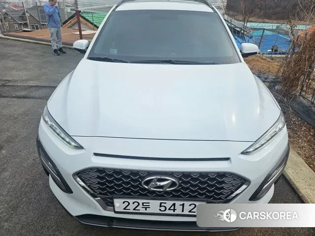 Hyundai Kona 2018 Белый из Кореи