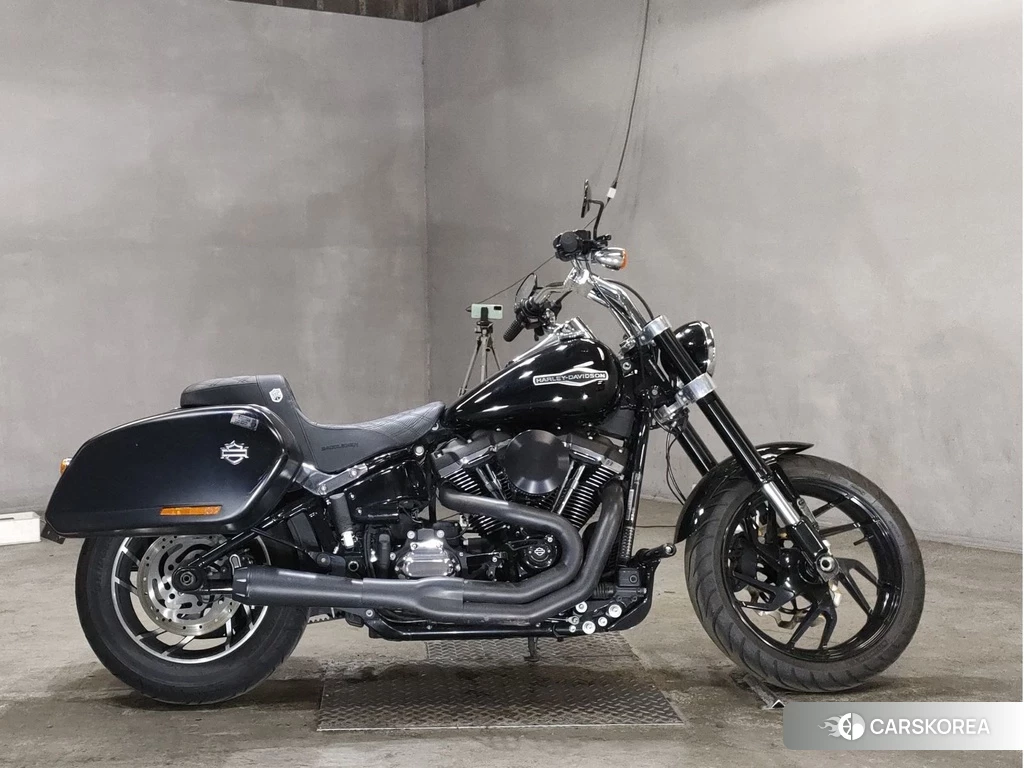 Проданный Harley-Davidson Softail Sport Glide FLSB1750 2018 из Японии, фото 2