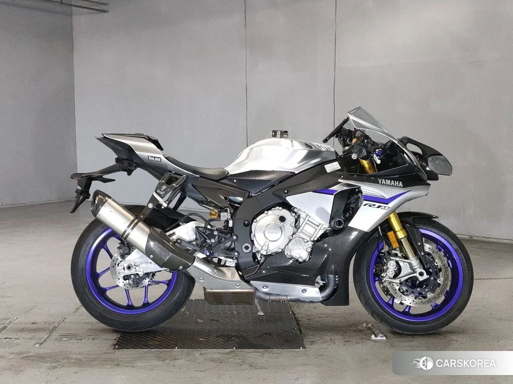 Проданный Yamaha YZF-R1M id 4175177 из Японии