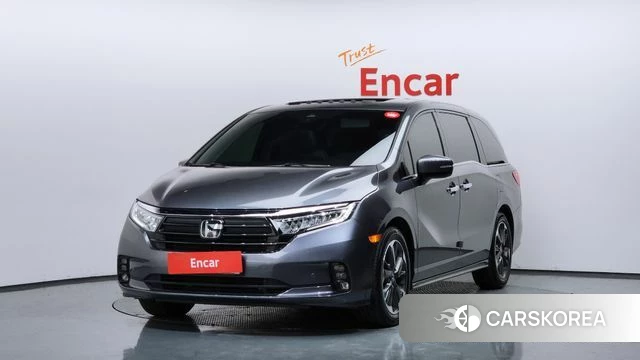 Honda Odyssey 2023 Серый из Кореи