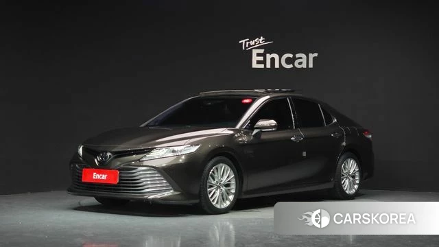 Toyota Camry (XV70) 2018 Коричневый из Кореи
