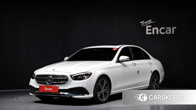 Mercedes-Benz E-Class W213 2020 Белый из Кореи