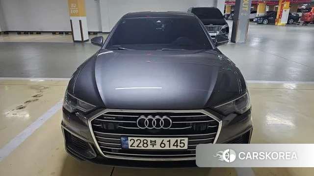 Audi A6 (C8) 2023 Серый из Кореи