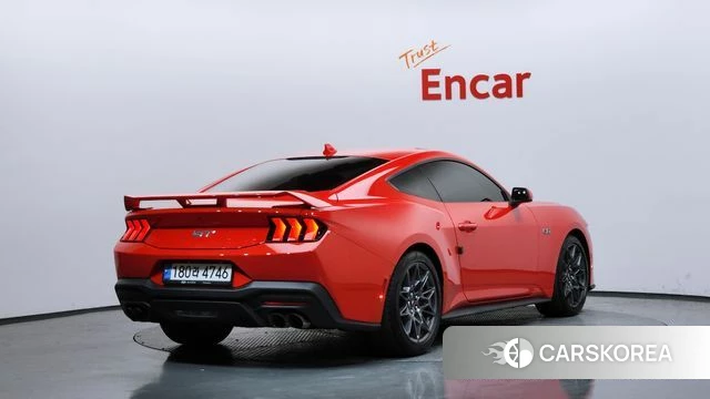 Ford Mustang 7th Generation 2024 Красный из Кореи
