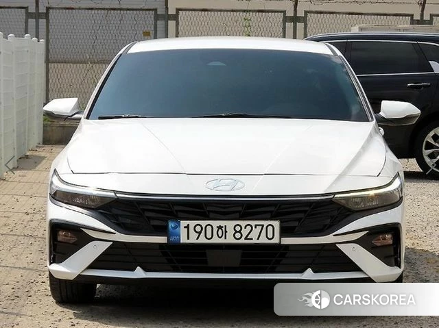 Hyundai The New Avante (CN7) 2023 Белый из Кореи