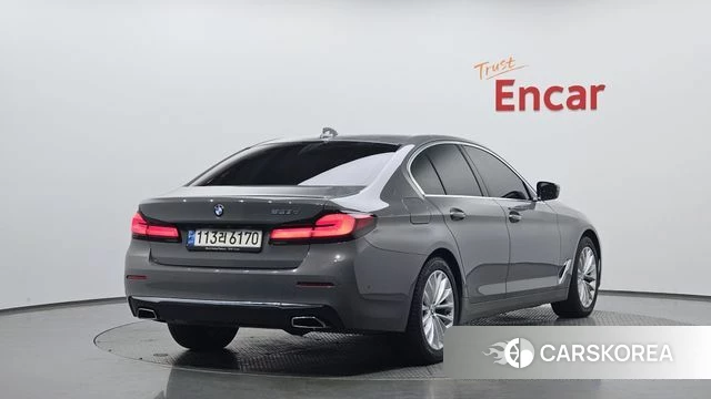 BMW 5 Series (G30) 2021 Серебряный из Кореи