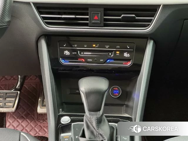 Volkswagen Tiguan L 2022 Черный из Китая