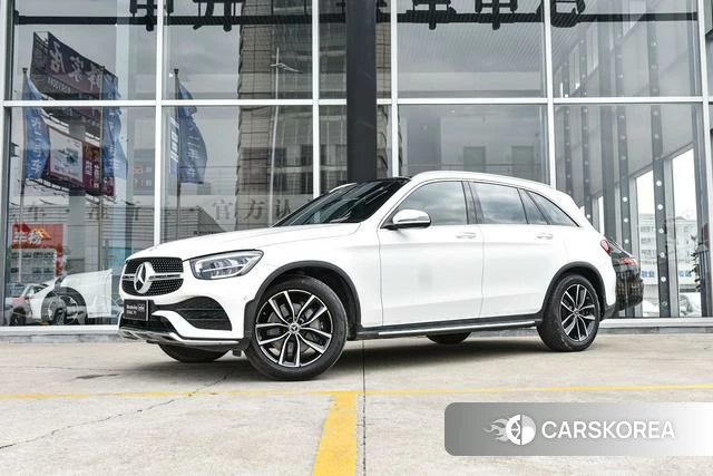 Mercedes-Benz GLC 2021 Белый из Китая