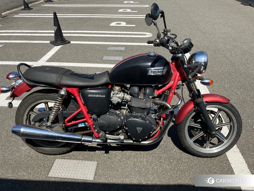 Проданный Triumph BONNEVILLE 2013 из Японии