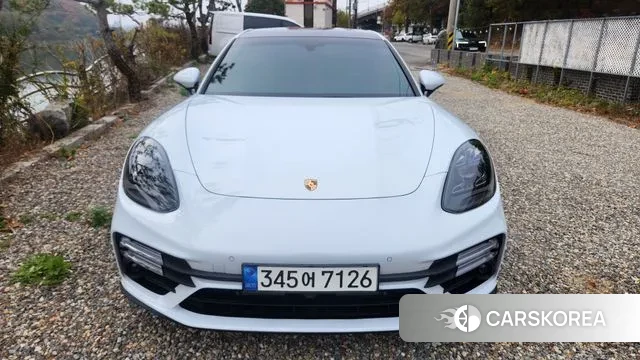 Porsche Panamera (971) 2018 Белый из Кореи