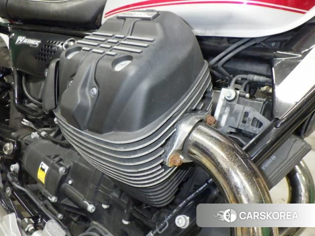 Engine photo