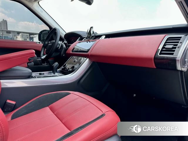 Land Rover Range Rover Sport 2022 Белый из Китая