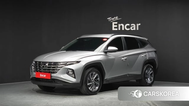 Hyundai Tucson (NX4) 2023 Серебристо-серый из Кореи