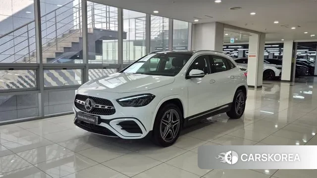 Mercedes-Benz GLA - Class H247 2025 Белый из Кореи
