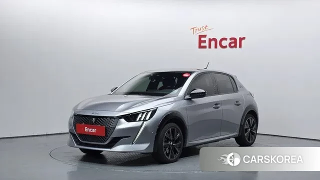 Peugeot e-208 second Generation 2023 Серебристо-серый из Кореи