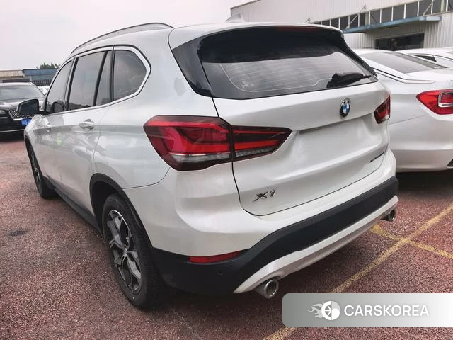 BMW X1 2021 Белый из Китая
