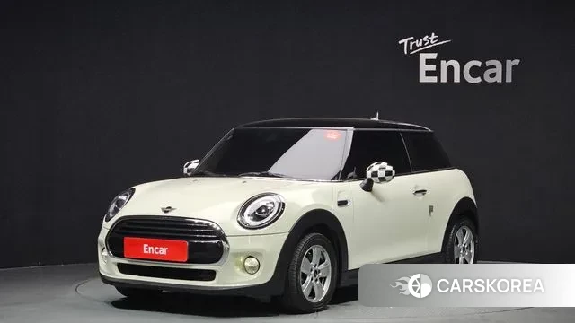 Mini Cooper 2018 Жемчужный цвет из Кореи