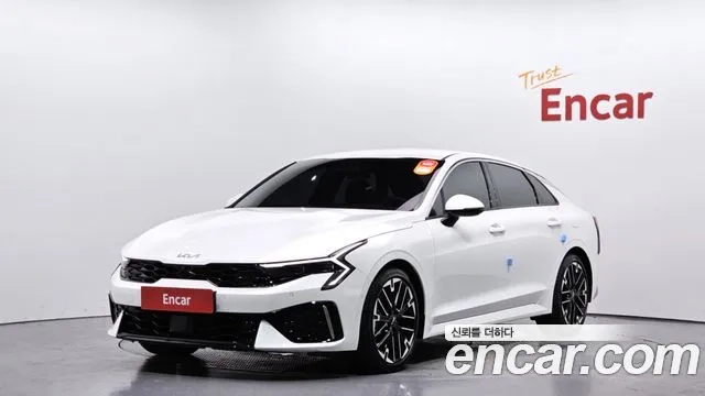 Kia The New K5 3rd generation 2024 Белый из Кореи