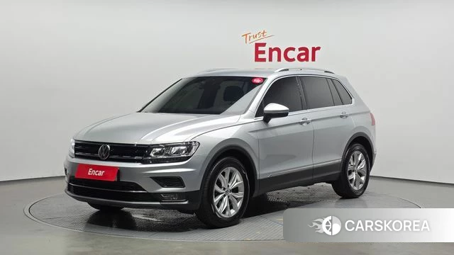 Volkswagen Tiguan second Generation 2020 Серебряный из Кореи