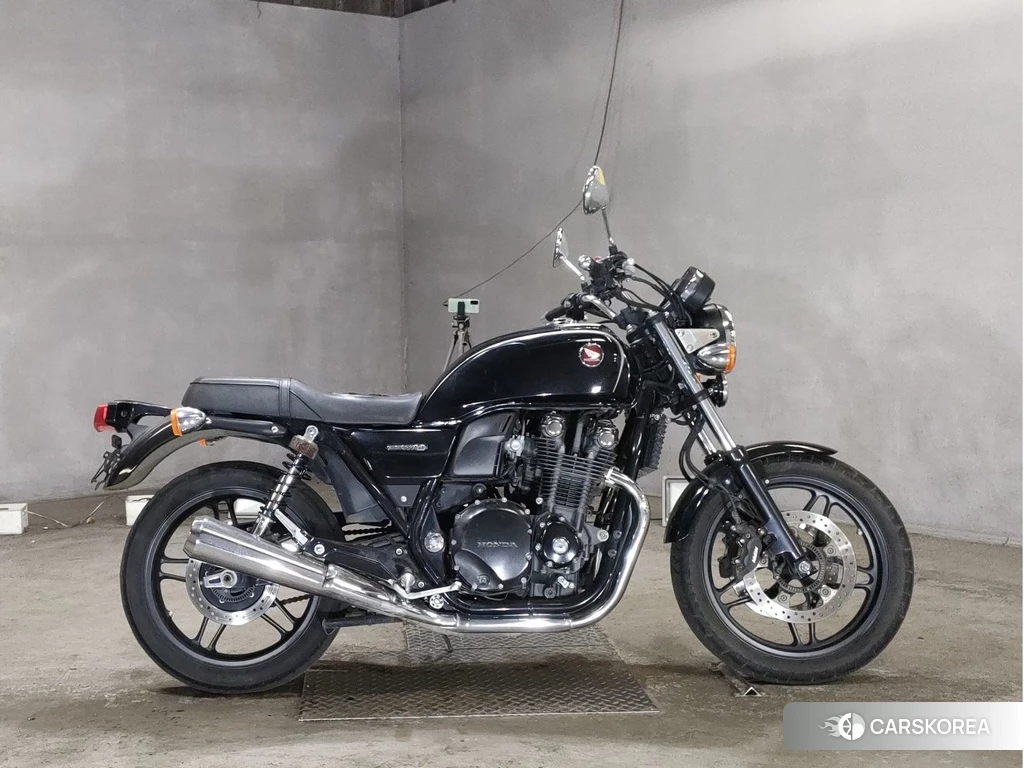 Проданный Honda CB1100 2019 из Японии