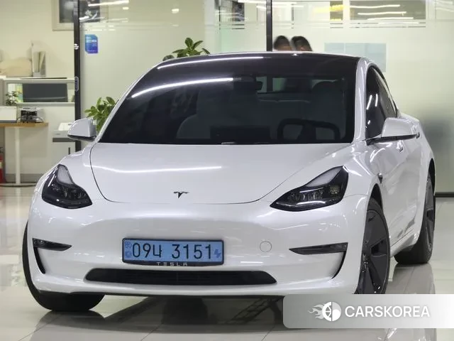 Tesla Model 3 2021 Белый из Кореи