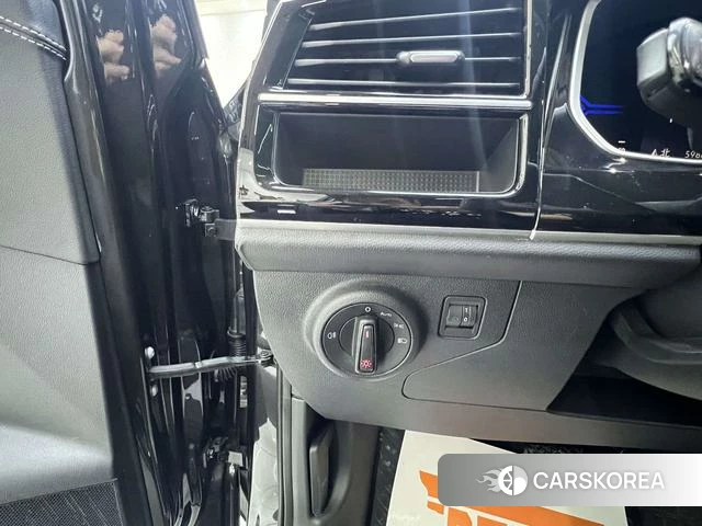 Jetta VS7 2022 Черный из Китая