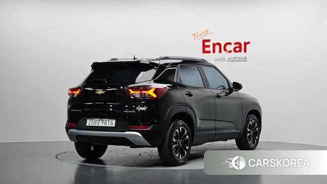 Chevrolet (GM Daewoo) Trailblazer 2022 Черный из Кореи