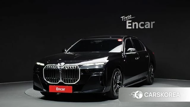 BMW 7 Series (G70) 2022 Черный из Кореи