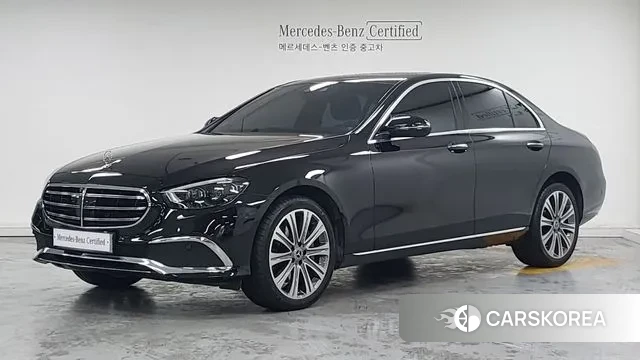 Mercedes-Benz E-Class W213 2022 Черный из Кореи