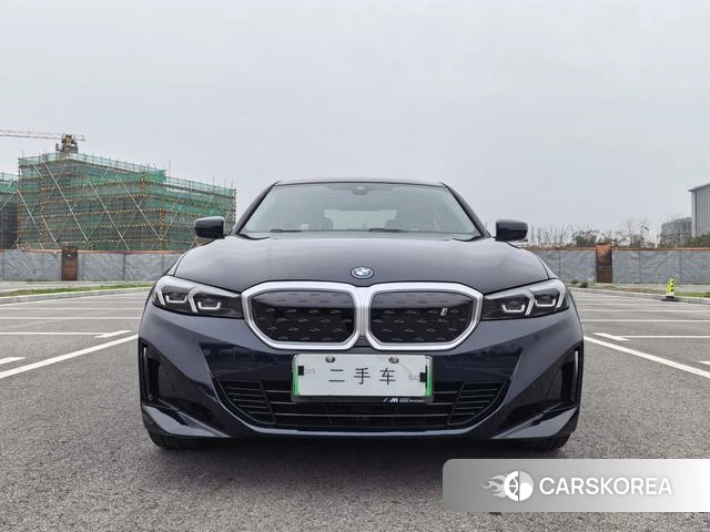 BMW i3 2023 Черный из Китая