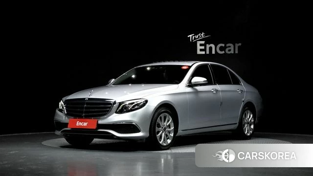Mercedes-Benz E-Class W213 2020 Серебряный из Кореи
