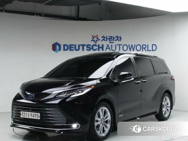 Toyota Sienna 4th Generation 2021 Черный из Кореи