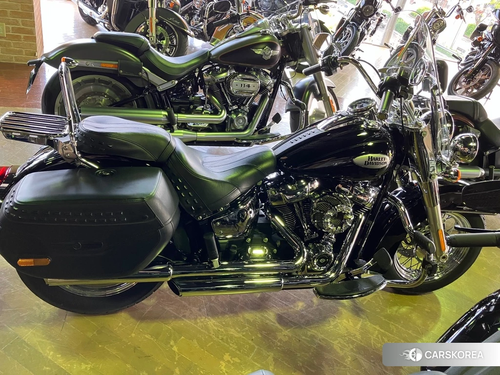 Проданный Harley-Davidson Electra Glide FLHC1340 2021 из Японии, фото 2