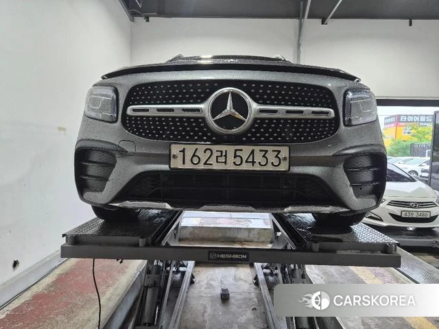 Mercedes-Benz GLB-Class X247 2020 Серый из Кореи