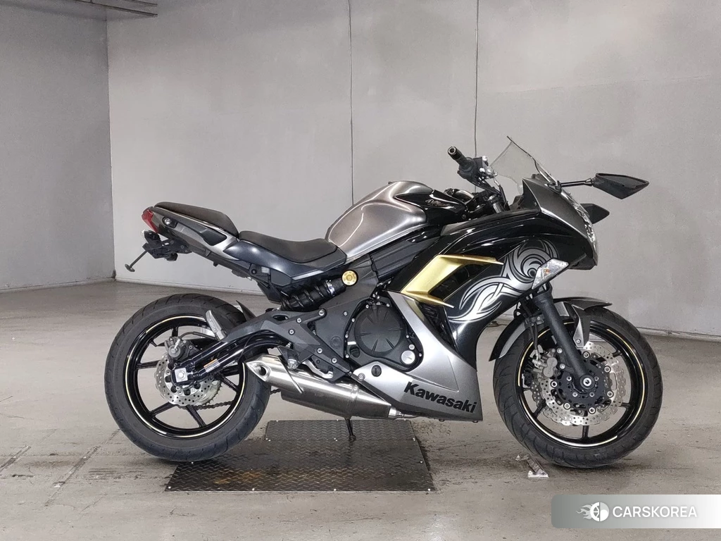 Проданный Kawasaki NINJA 400 2017 из Японии, фото 2