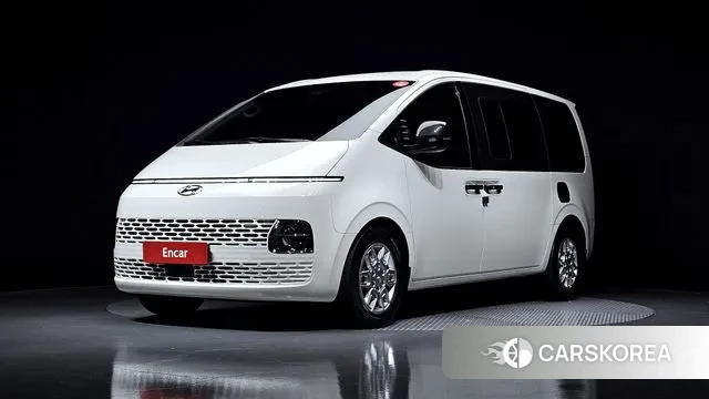Hyundai Staria 2022 Белый из Кореи