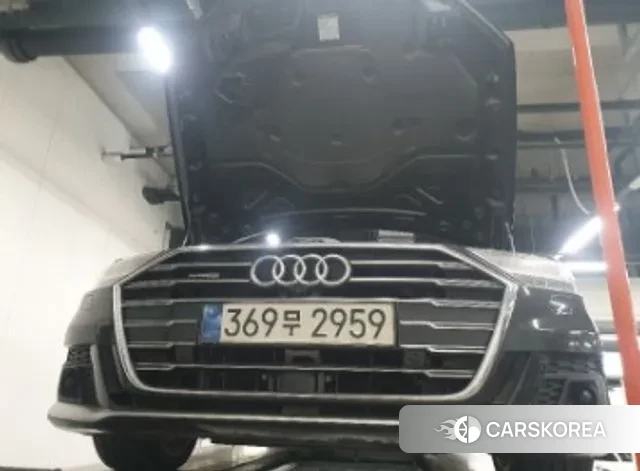 Audi A8 (D5) 2021 Черный из Кореи