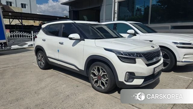 Kia Seltos 2019 Белый из Кореи