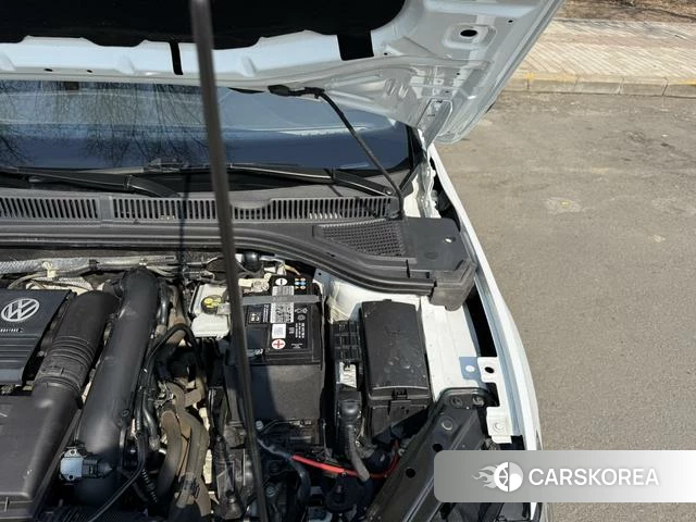 Volkswagen Sagitar 2020 Белый из Китая