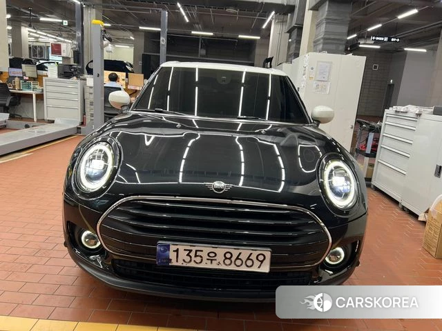 Mini Cooper Clubman 2022 Черный из Кореи