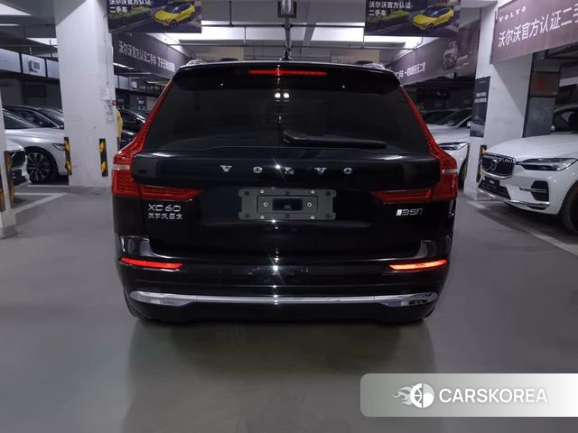 Volvo XC60 2023 Черный из Китая