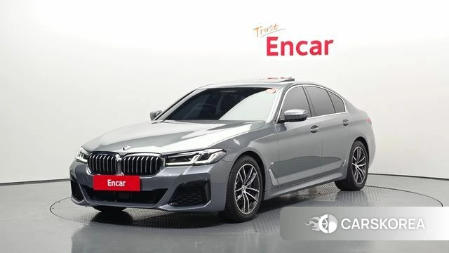BMW 5 Series (G30) 2023 Серый из Кореи